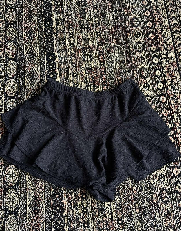 svart skort
