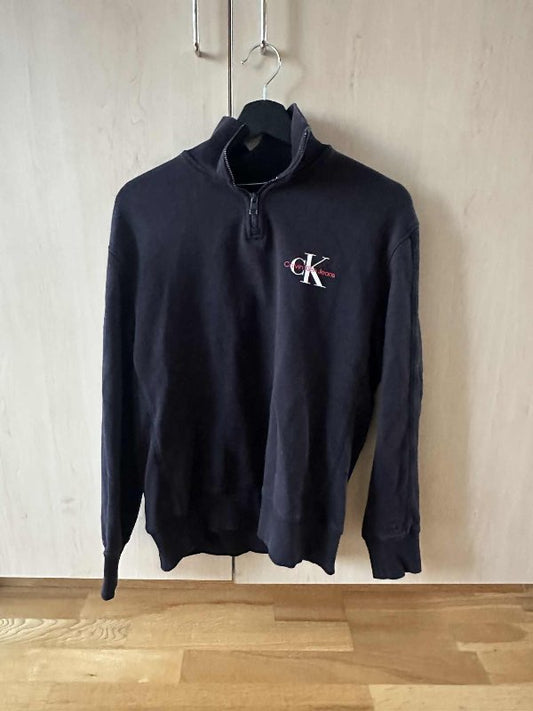 Calvin klein hálfrennd