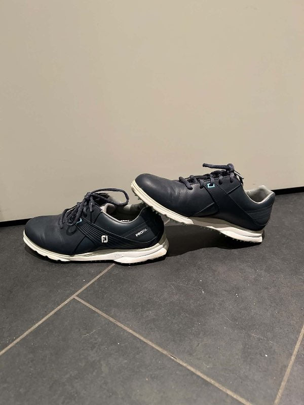 FJ golfskór