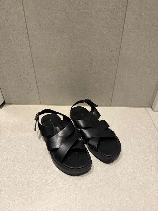 Sandalar - Zara