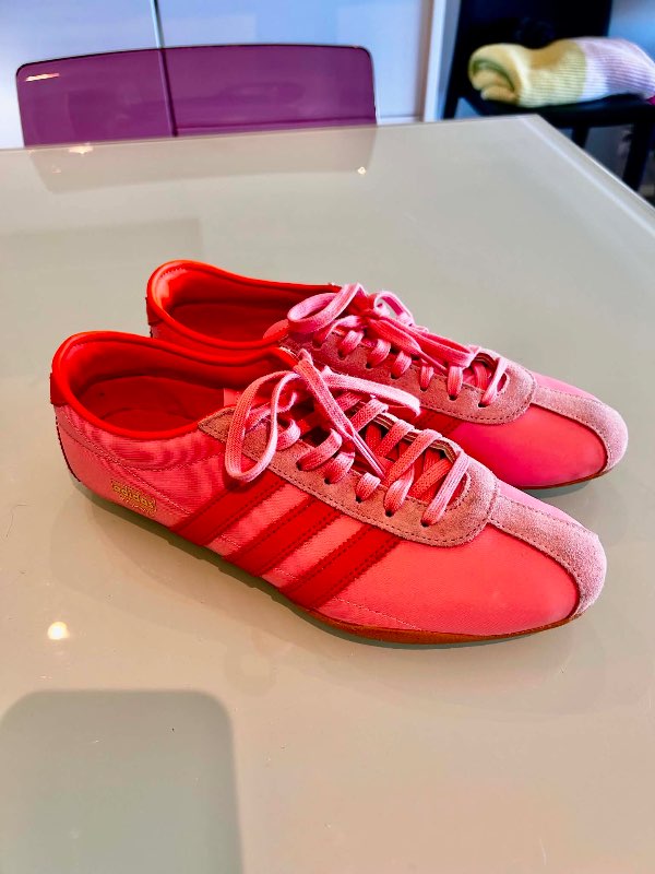 Adidas tokyo bleikir