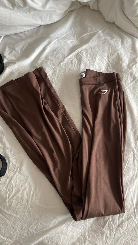 Gymshark brúnar æfingabuxur