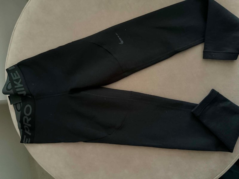 Nikepro svartar leggings