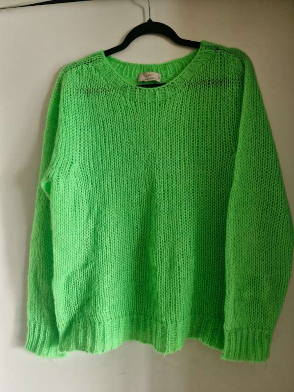 Neopn græn Mohair peysa