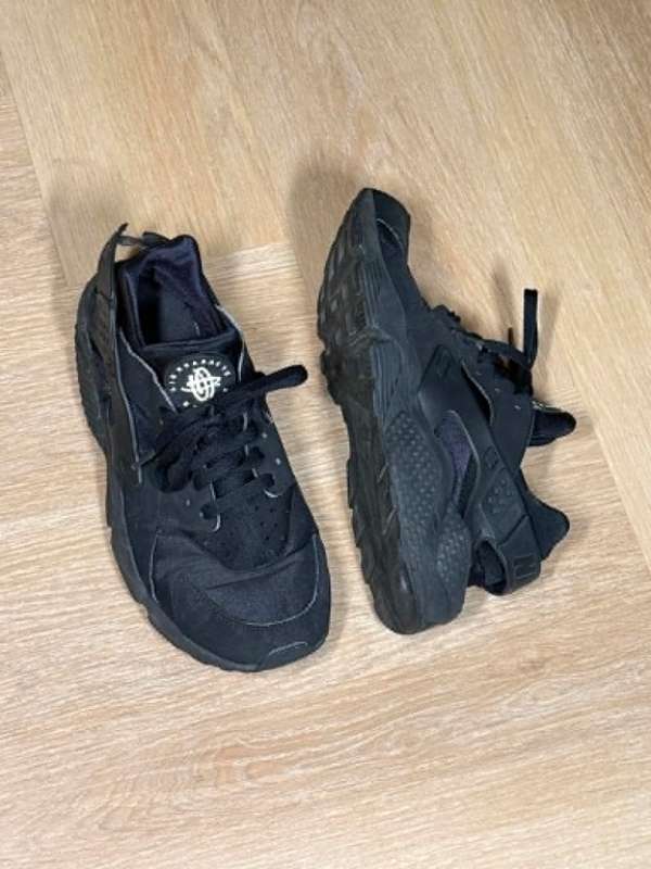 Svartir Nike Air Huarache
