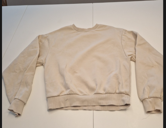 Gina Tricot peysa