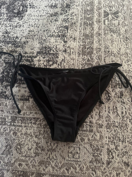 Slaufu bikini buxur