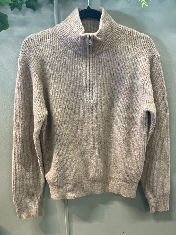 Uniqlo peysa