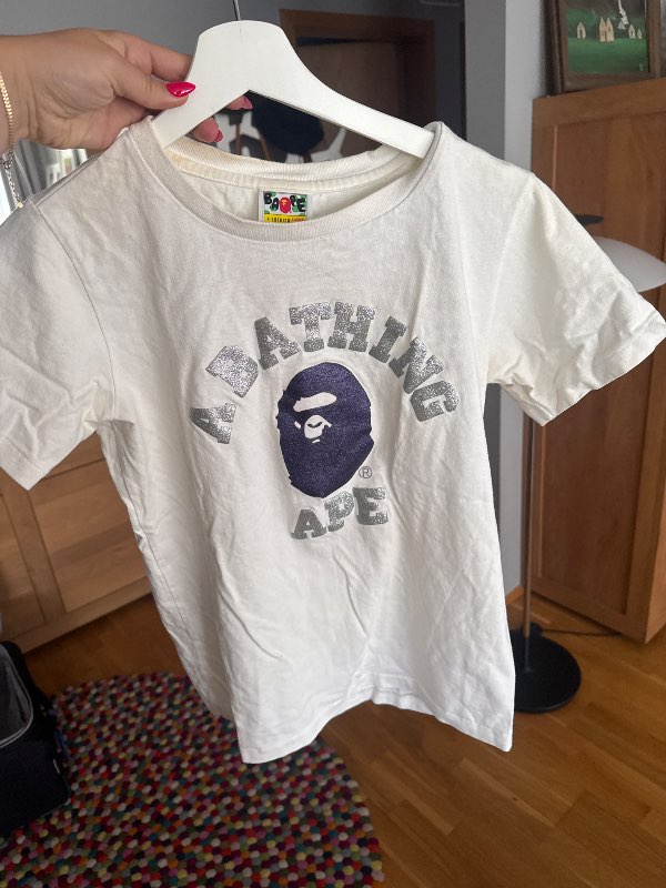 A bathing ape