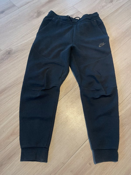 Nike tech fleece