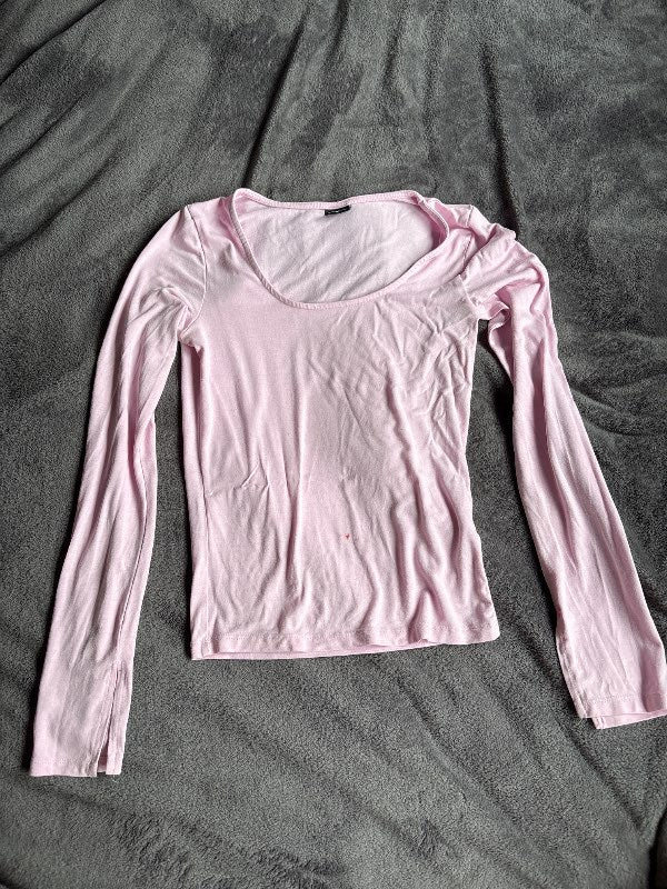 Bleikur Gina Tricot langerma bolur