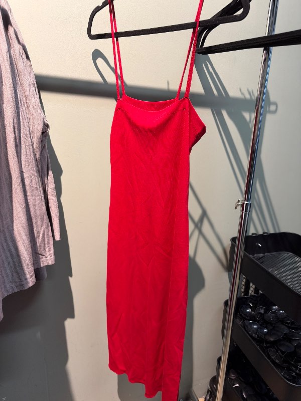 Rautt minidress