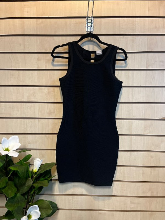 Gina Tricot kjóll