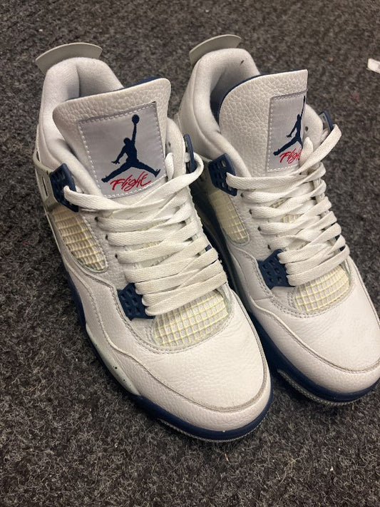 Jordan 4