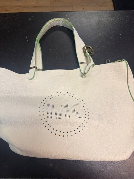 Michael kors taska