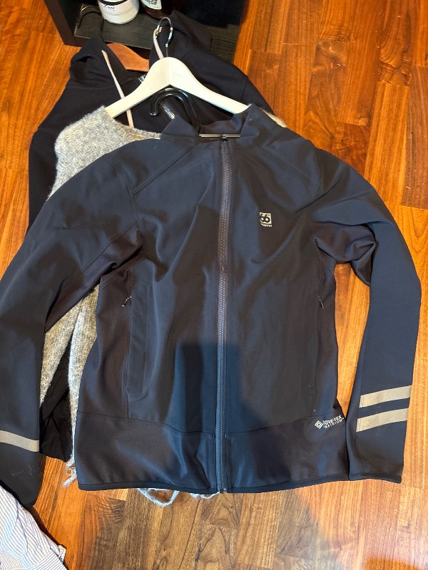 66 north gore-tex hlaupajakki ónotaður