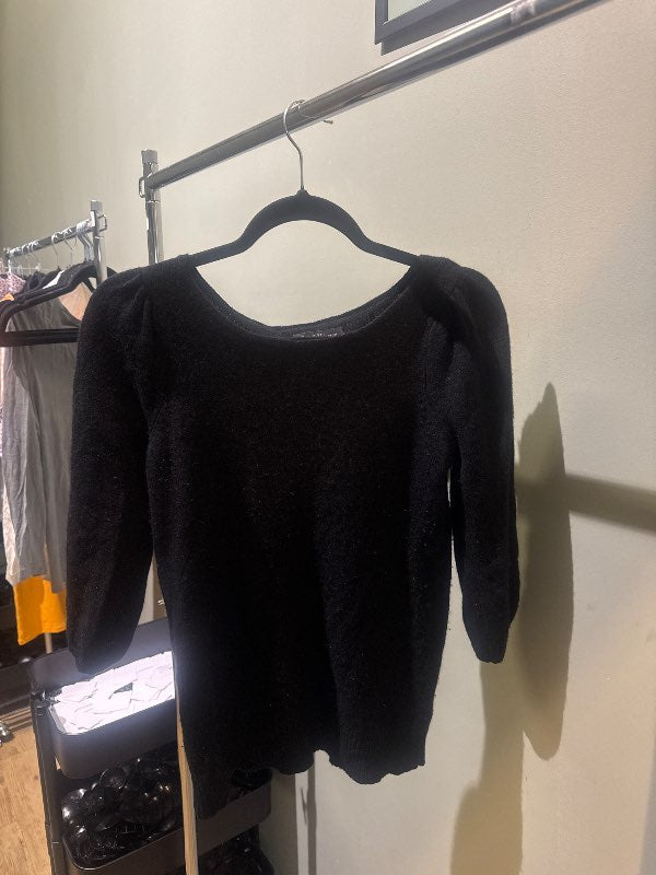 Svört zadig & voltaire peysa