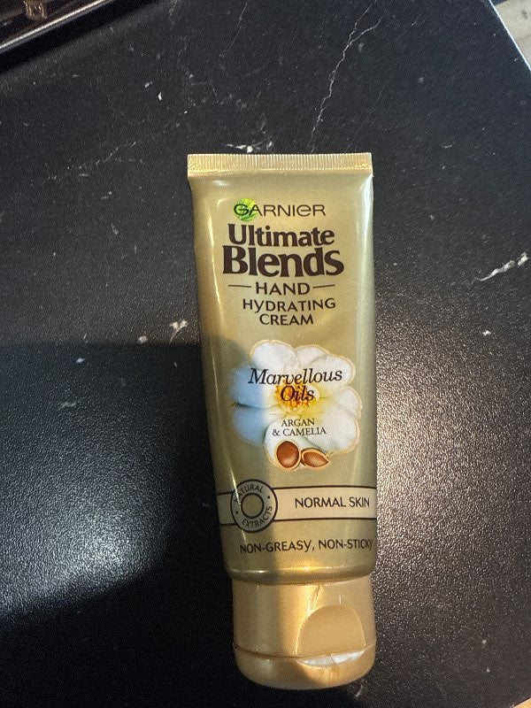 Hand cream garnier