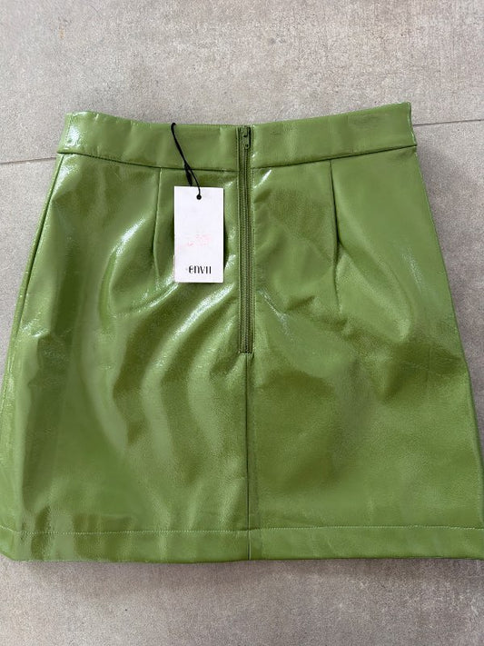 Grænt latex pils