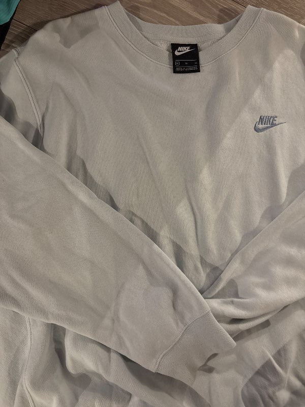 Nike crewneck babyblue