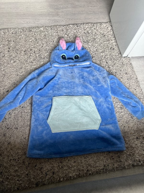 Stitch kósýpeysa