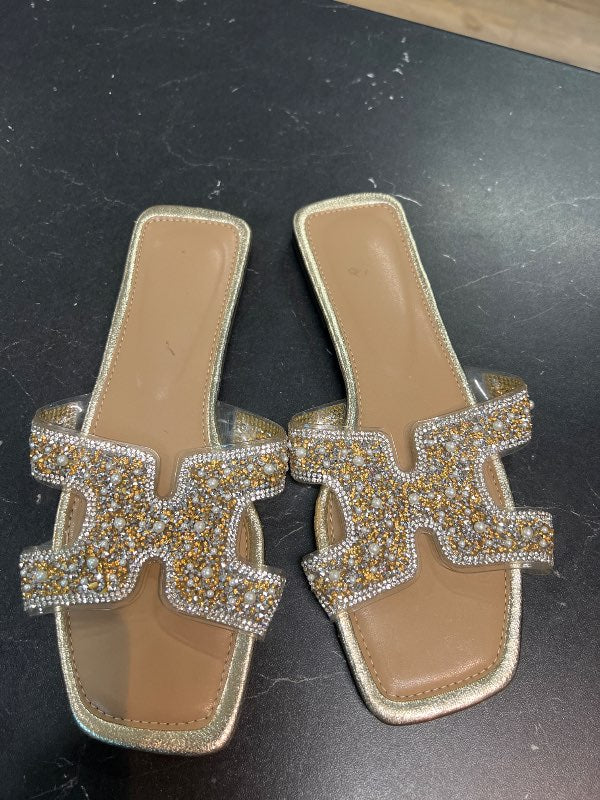 Sandalar