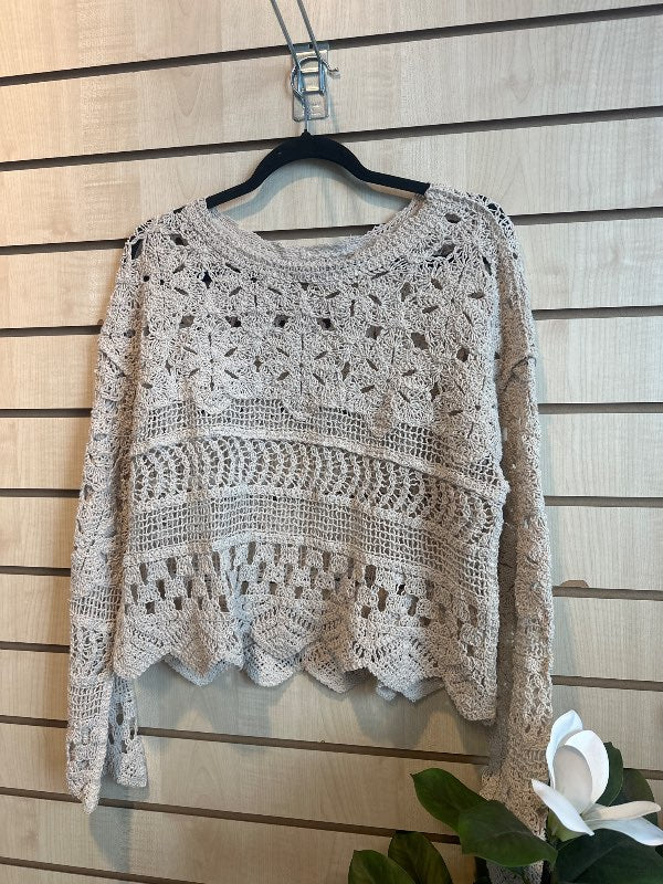 beige peysa