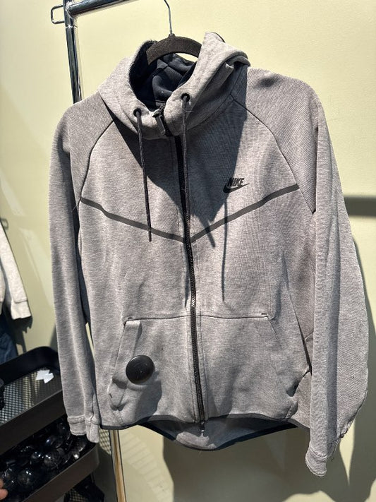 Nike peysa