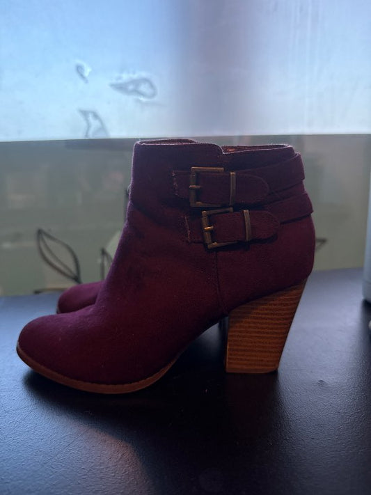 Charlotte russe skór
