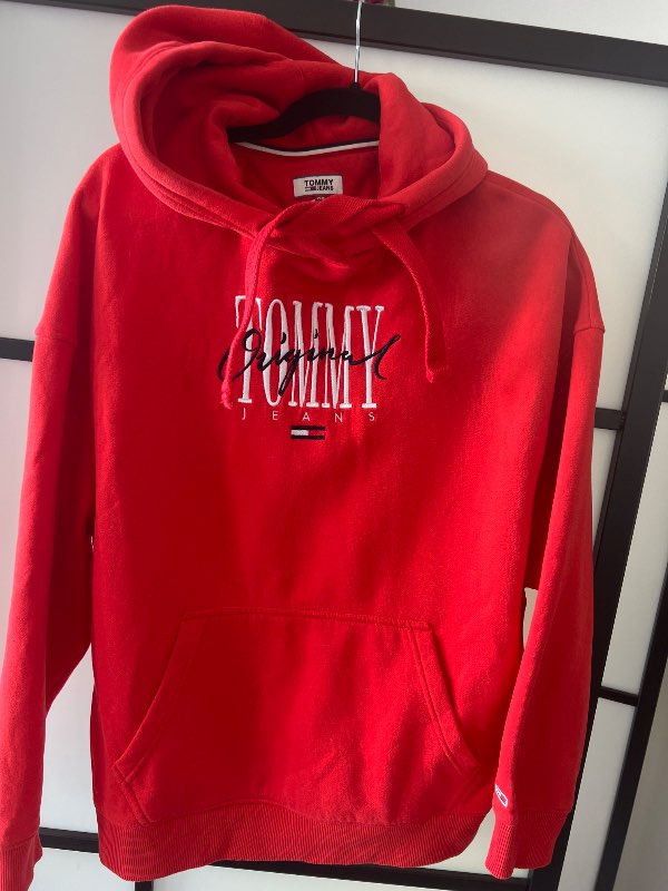TOMMY HILFIGER NEW hettupeysa