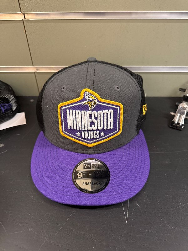 Minnnesota Vikings derhúfa