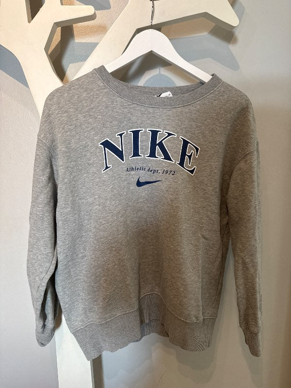 Nike peysa