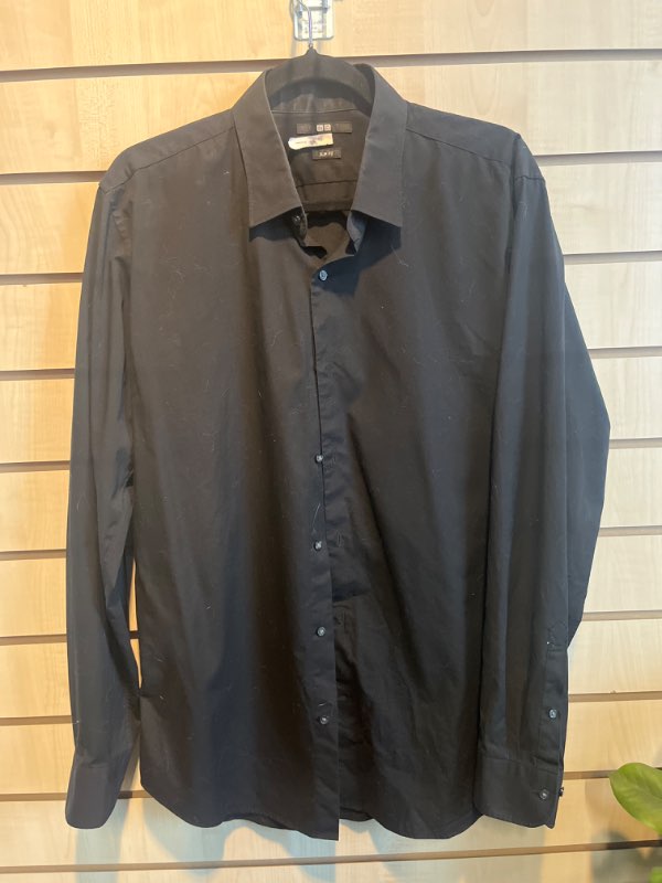 Uniqlo skyrta