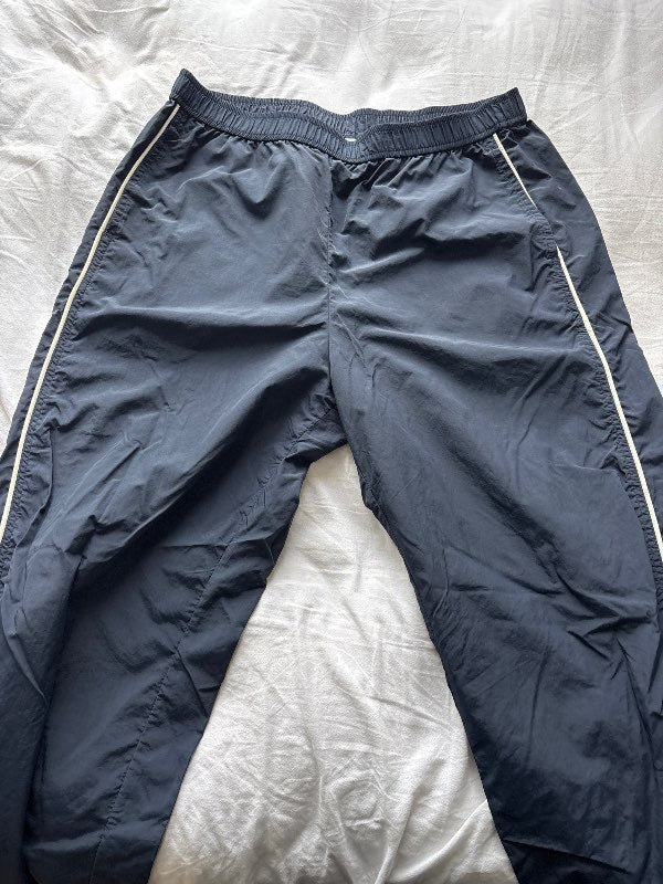Weekday bláar parachute pants