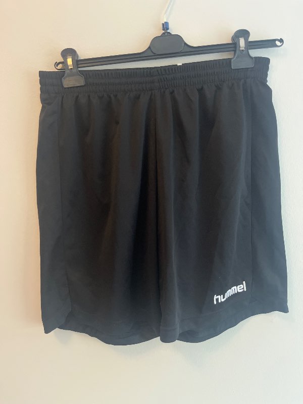Hummel stuttbuxur