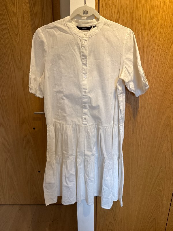 Ónotaður Vero Moda kjóll