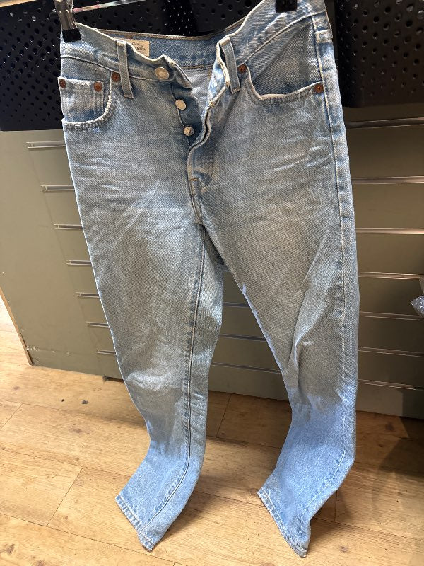 Ljósar Levis gallabuxur