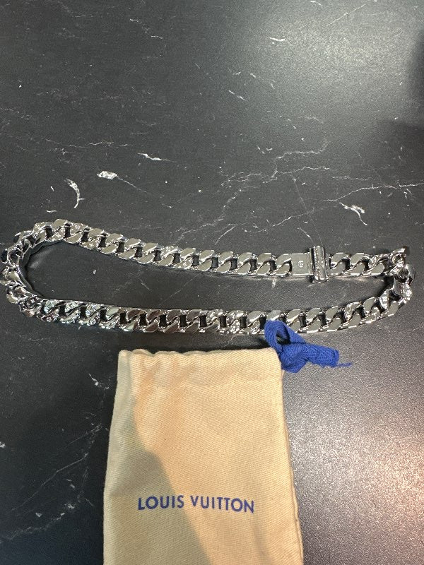 Louis Vuitton hálsmeni