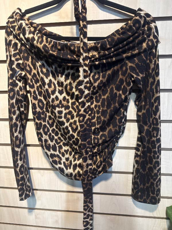 Glamour top