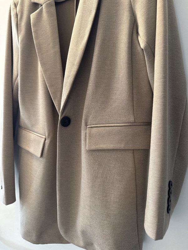 Freequent mjúkur blazer