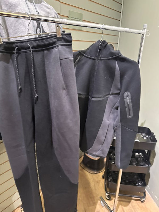 Nike tech tracksuit