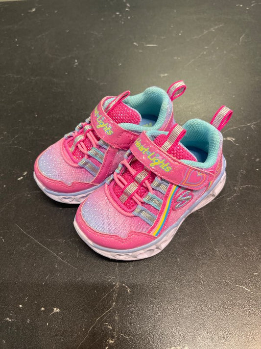 Skechers blikkskór