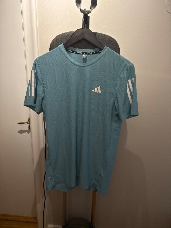 Adidas æfingabolur ónotaður