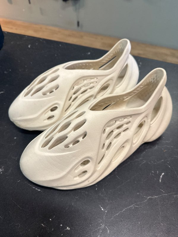Yeezy Foam Runners