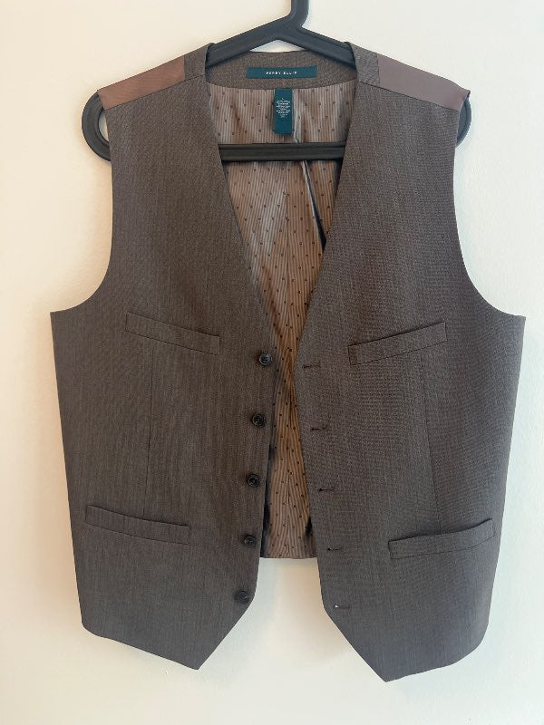 Perry Ellis vesti