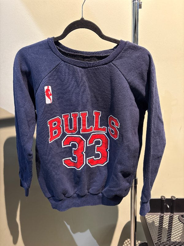Bulls peysa