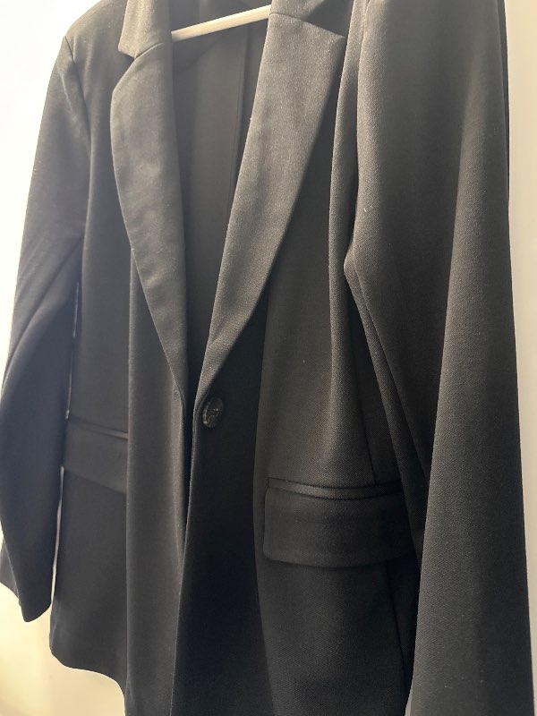 Freequent mjúkur blazer