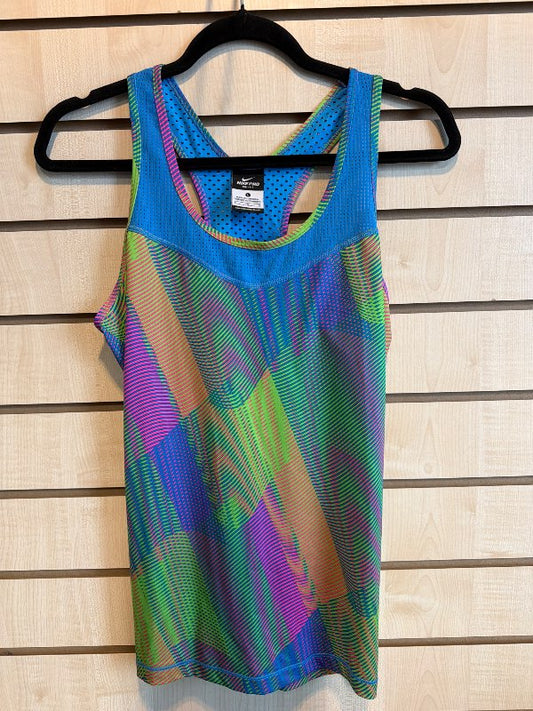 Nike toppur