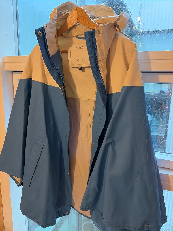 ILSE JACOBSEN RAINCOAT