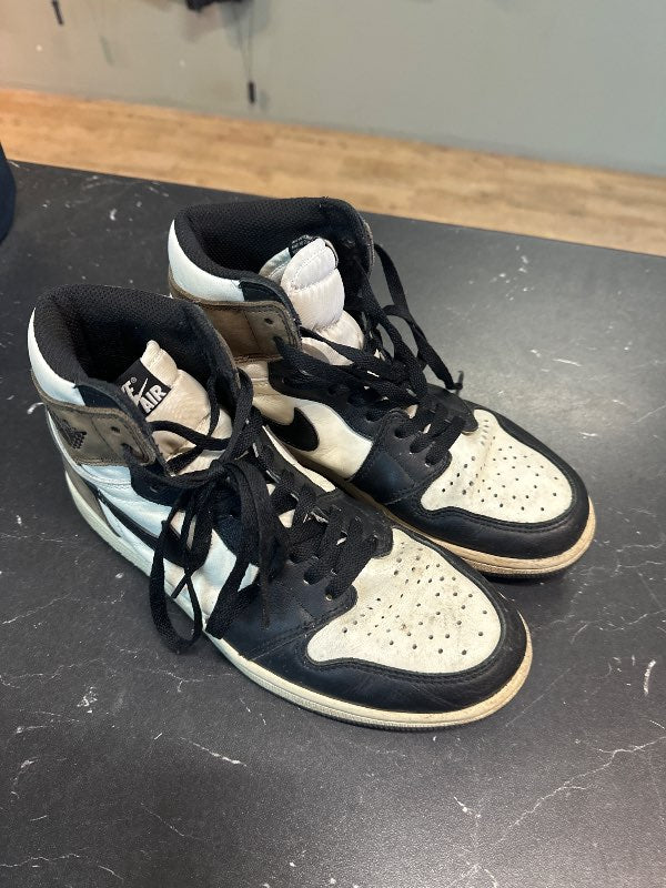 Air Jordan 1 Dark Mocha